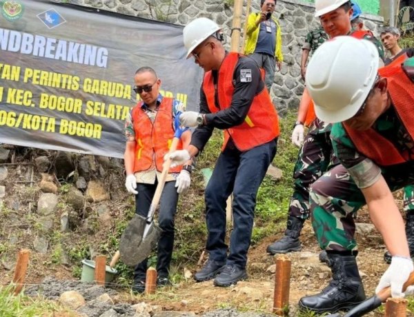 TNI Bangun Jembatan Harjasari, Fasilitasi Akses Vital Warga Bogor